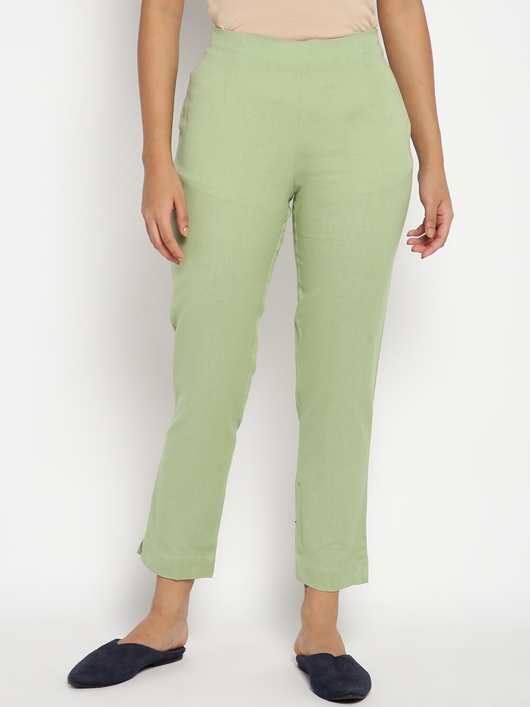 

W Women Green Slim Fit Trousers