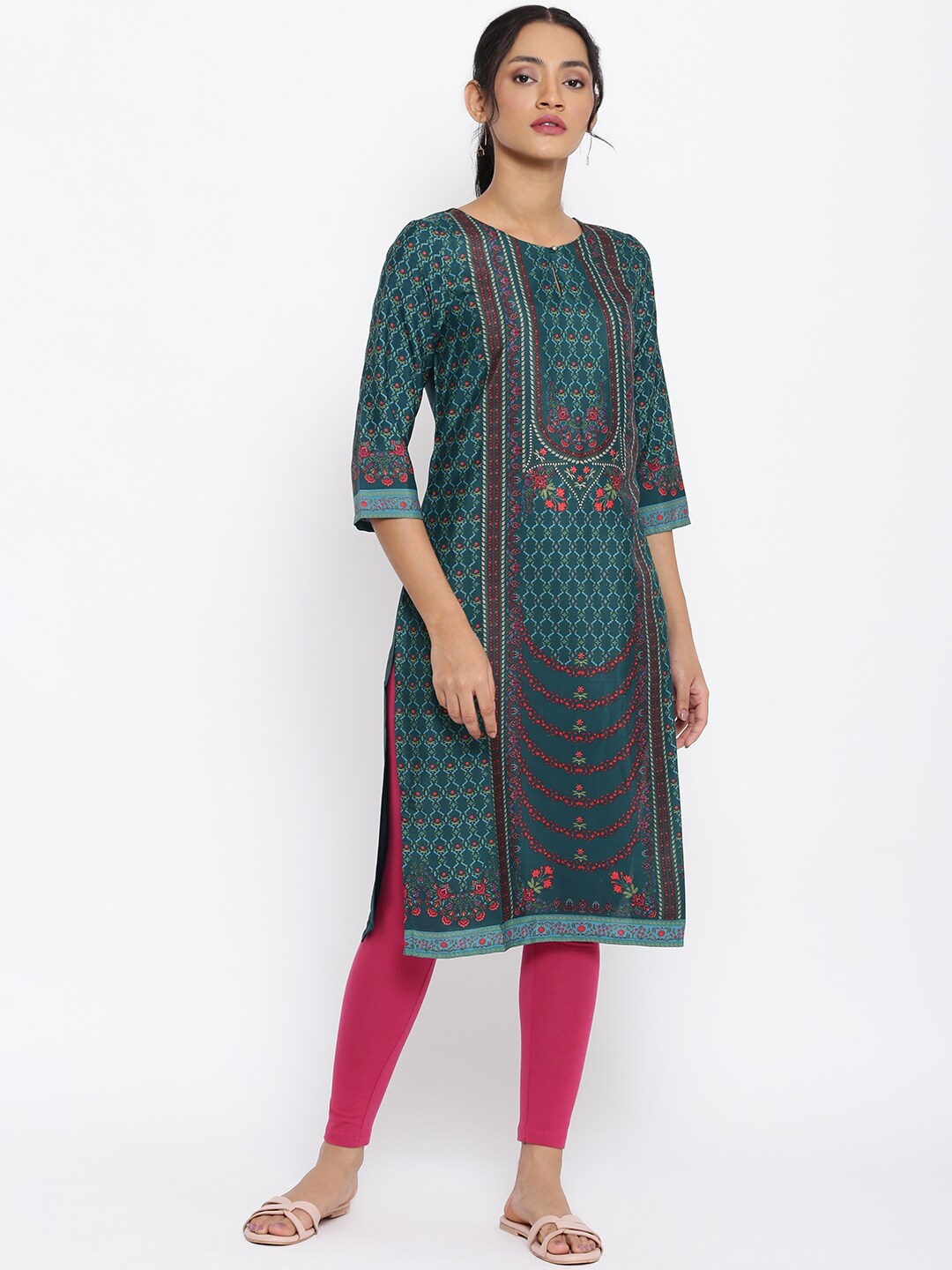 

W Women Green Floral Printed Kurta