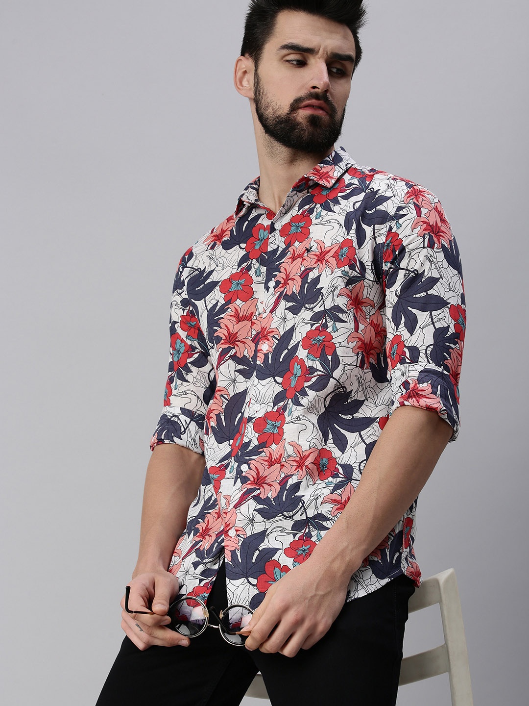 

SHOWOFF Men White & Red Comfort Slim Fit Floral Printed Linen Casual Shirt