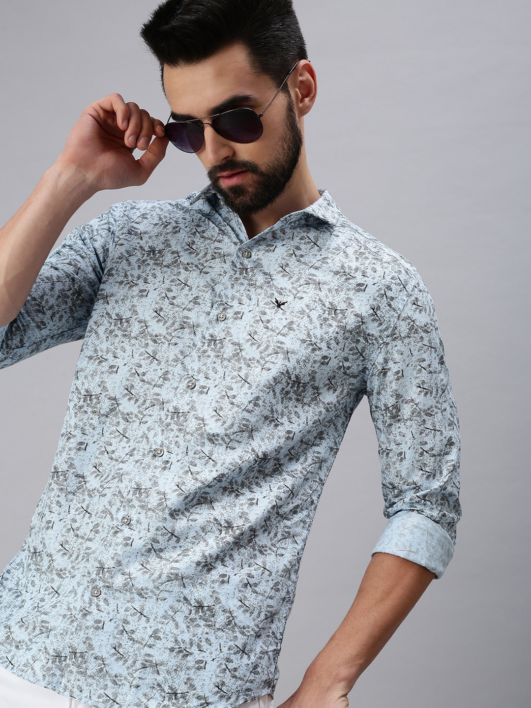 

SHOWOFF Men Blue Comfort Slim Fit Floral Printed Casual Shirt