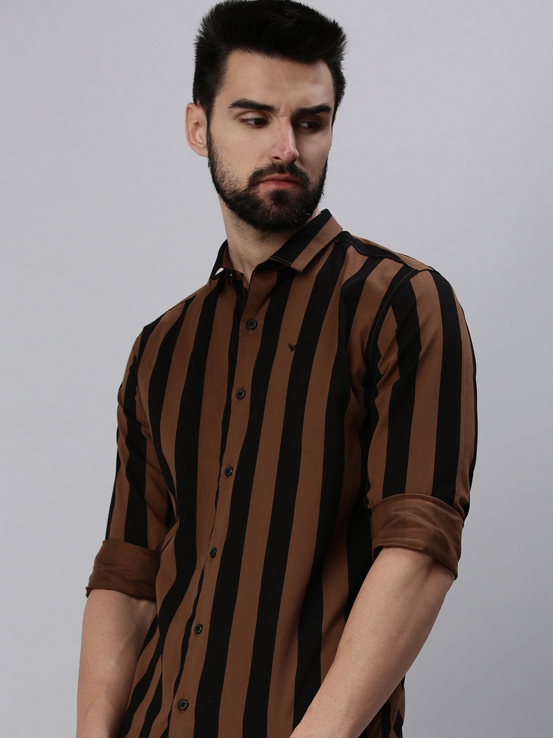 

SHOWOFF Men Brown Comfort Slim Fit Striped Casual Shirt