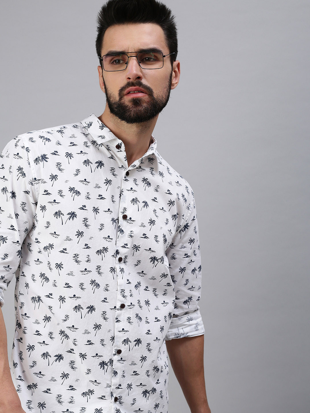 

SHOWOFF Men White Comfort Slim Fit Floral Printed Casual Shirt