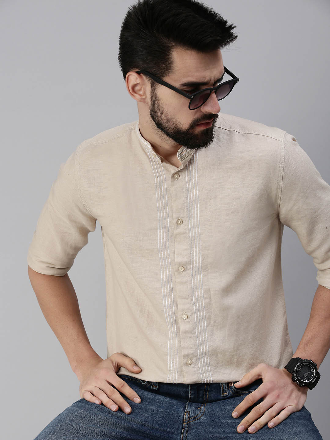 

SHOWOFF Men Beige Comfort Slim Fit Casual Shirt