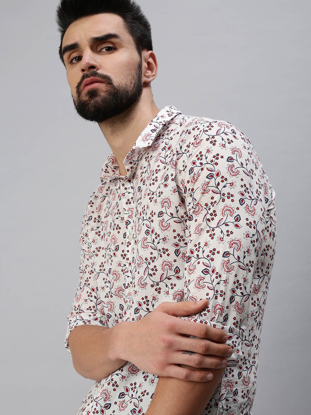 SHOWOFF Men Off White Comfort Slim Fit Floral Printed Casual Shirt