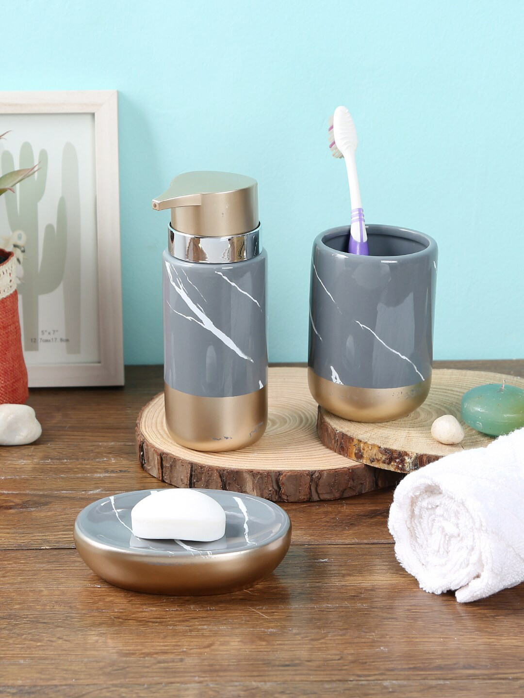 

House Of Accessories Set of 3 Grey Abstract Print Ceramic Bathroom Accessories