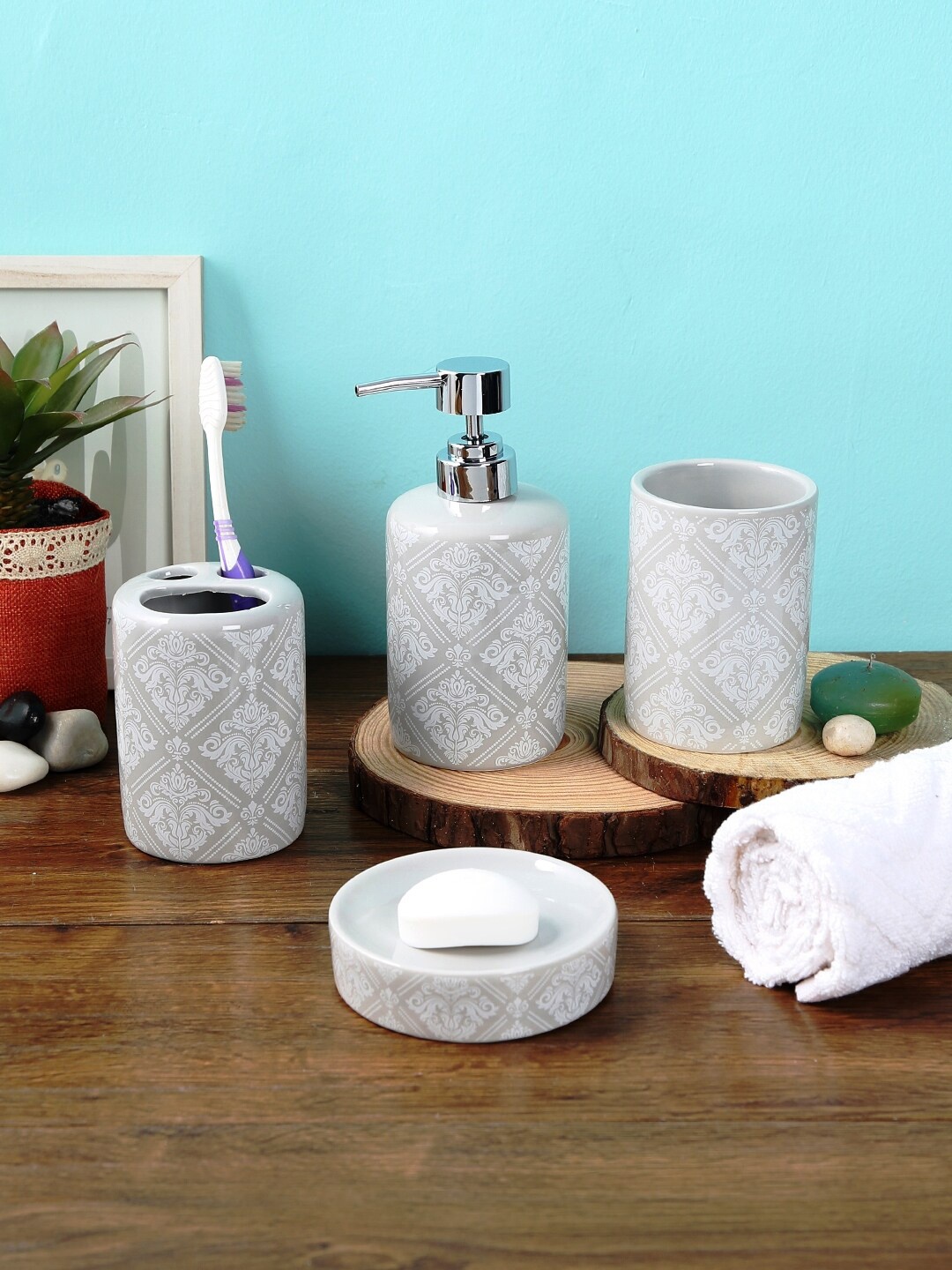 

House Of Accessories Set of 4 Grey Ethnic Motifs Ceramic Bathroom Accessories
