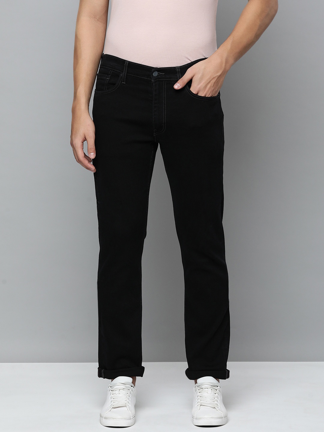

Levis Men Black 513 Slim Straight Fit Mid Rise Jeans