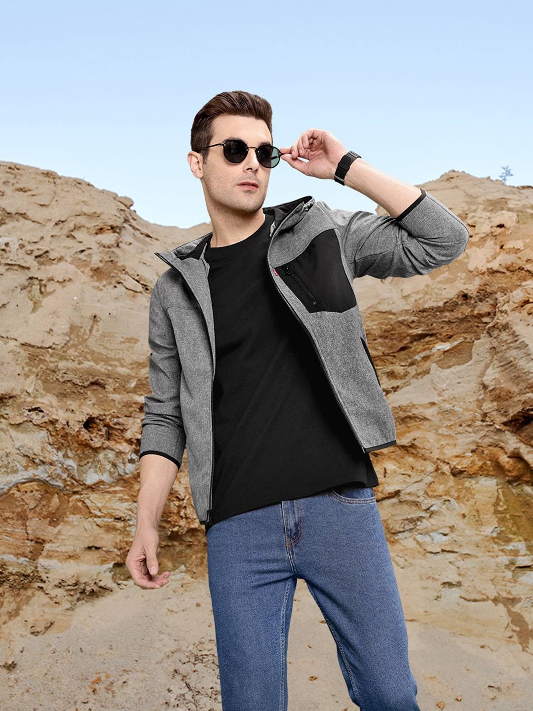 

Levis Men Grey Solid Hooded Tailored Jacket