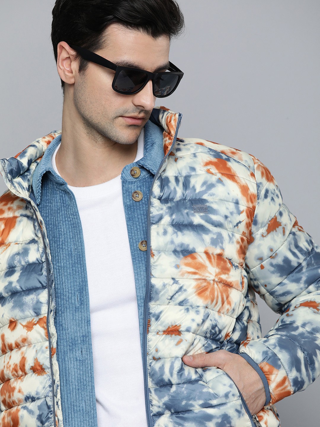 

Levis Men Off-White Blue Abstract Printed Puffer Jacket