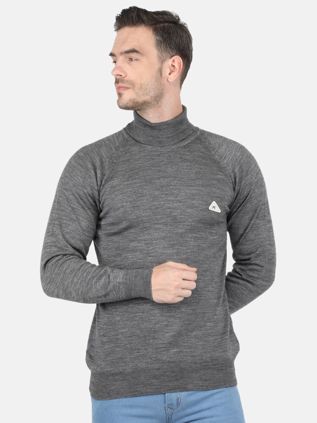 

Monte Carlo Men Grey Solid Sweater