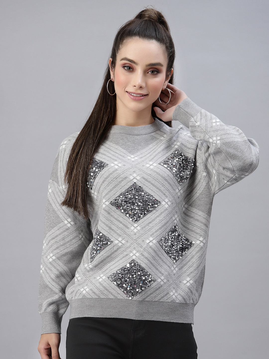 

Mafadeny Women Grey & White Embellished Detail Pullover