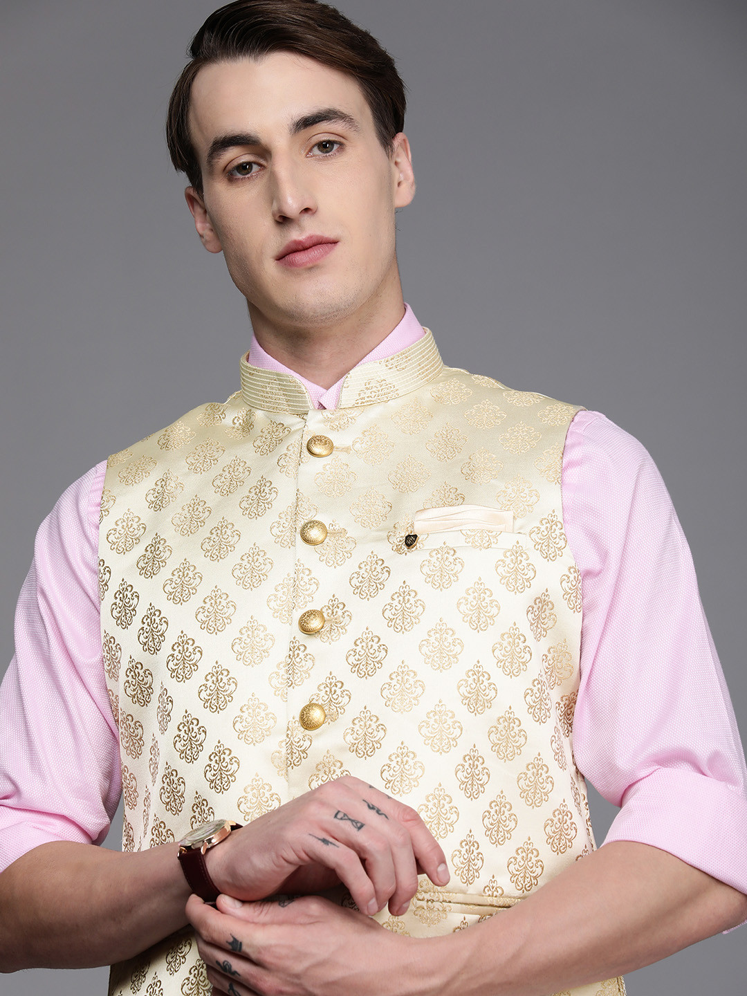 

Manyavar Men Beige Ethnic Motifs Woven Design Nehru Jacket