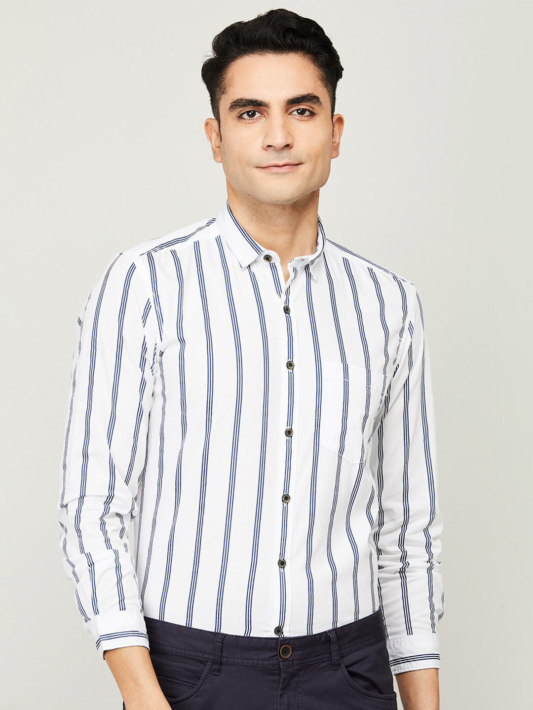 

CODE by Lifestyle Men White Slim Fit Striped Casual Shirt