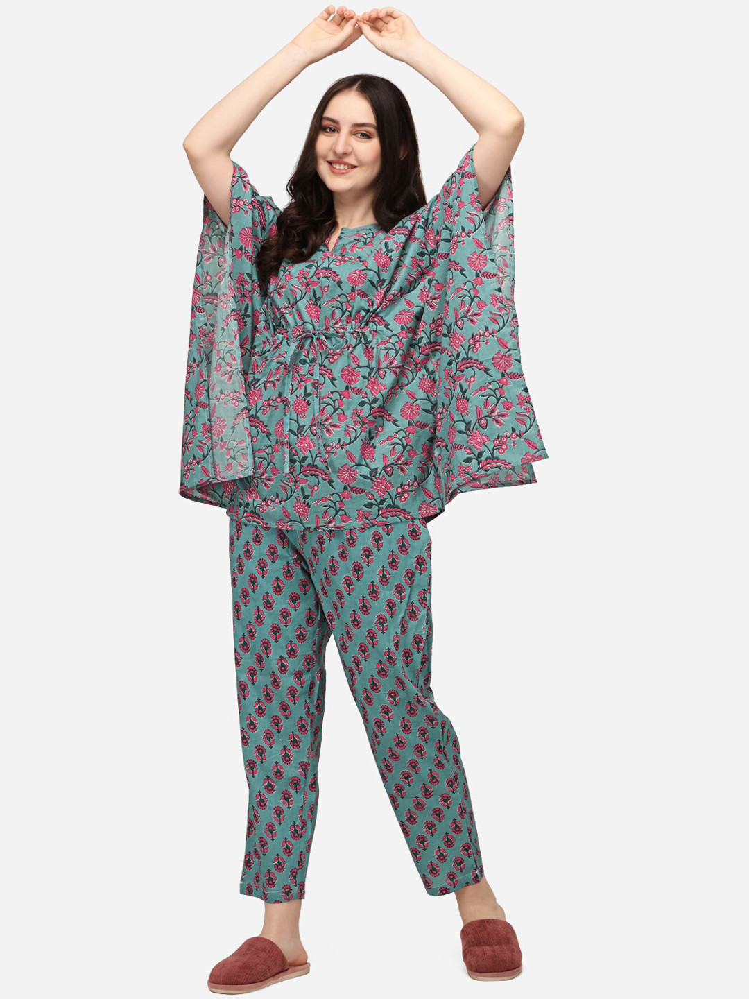 

MESMORA FASHION Women Blue Printed Cotton Kaftan Night Suit