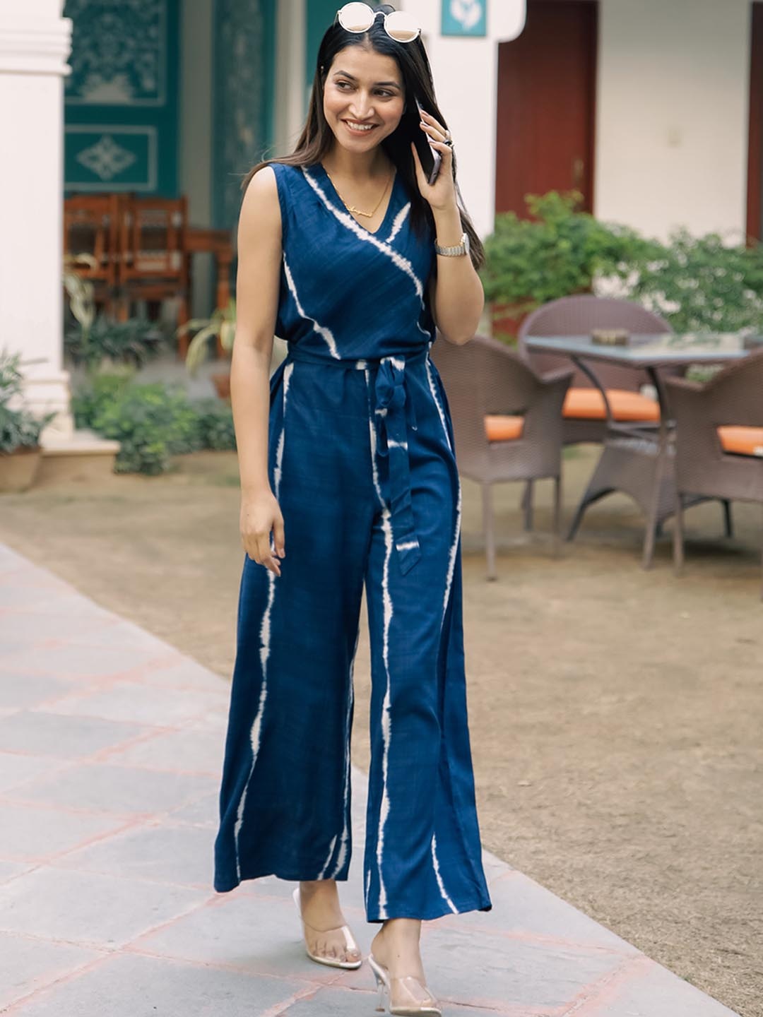 

AUTUMN LANE Blue Striped Basic Jumpsuit