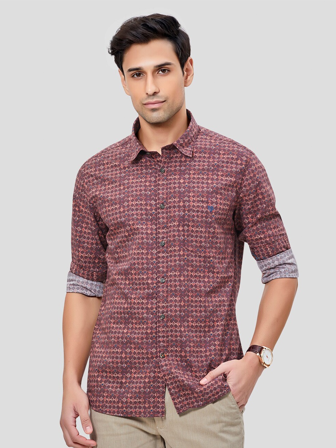 

Oxemberg Men Rust Classic Slim Fit Printed Casual Cotton Shirt