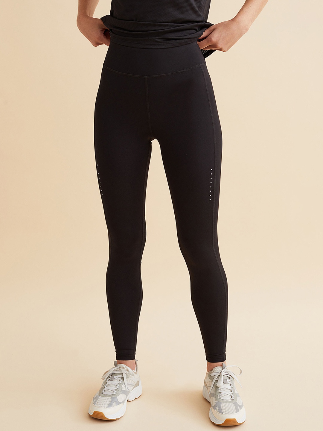 

H&M Women Black Solid High Waist Running Tights