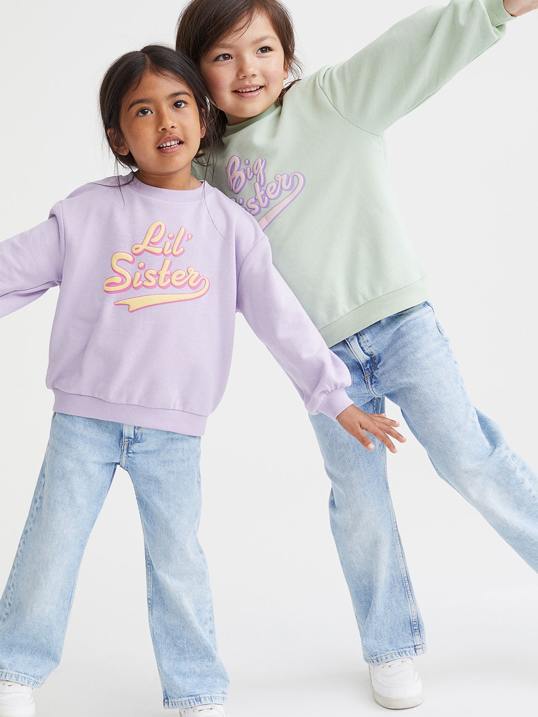 

H&M Girls Green Printed Sibling Sweatshirt
