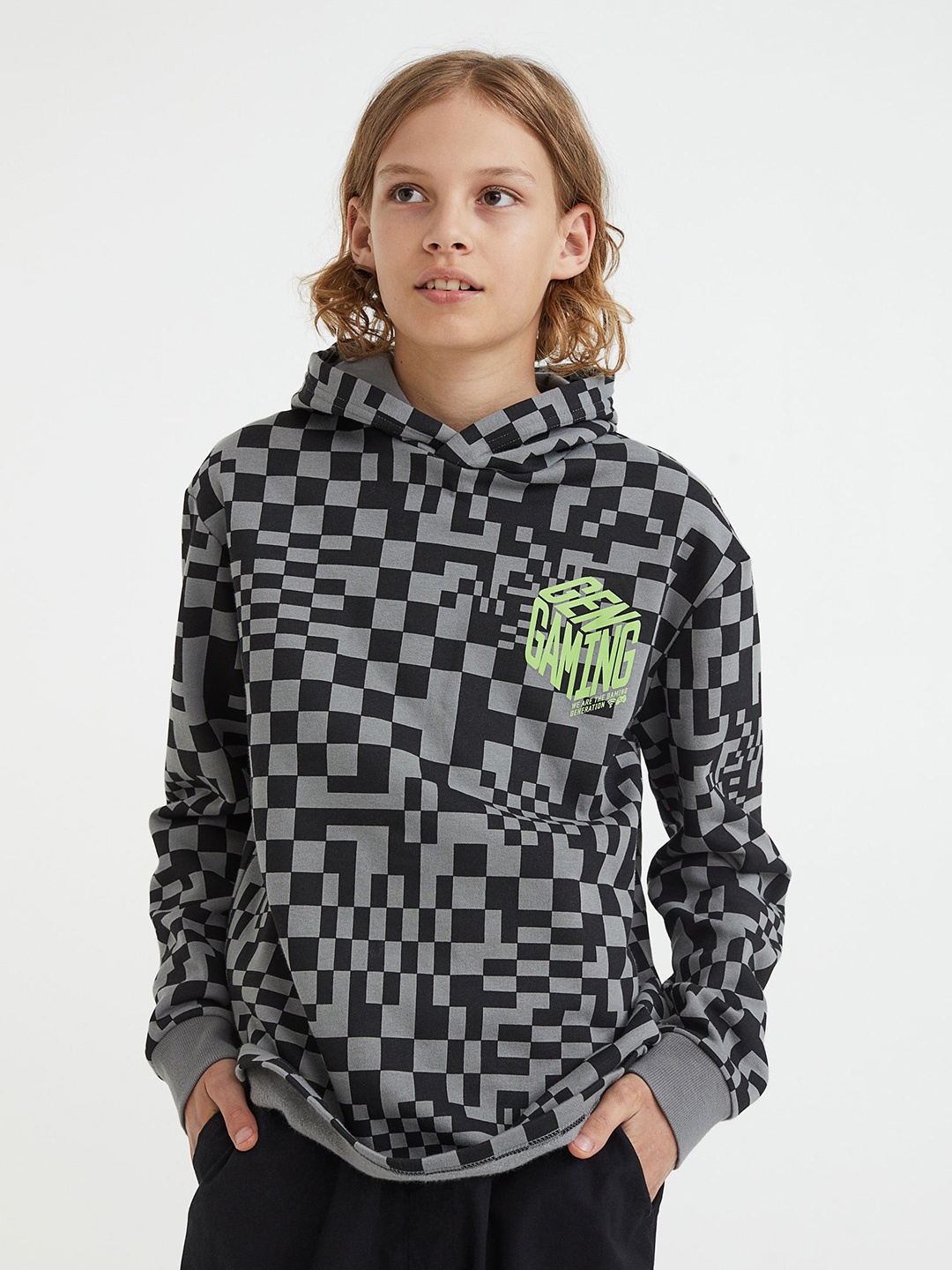 

H&M Boys Grey Printed Hoodie