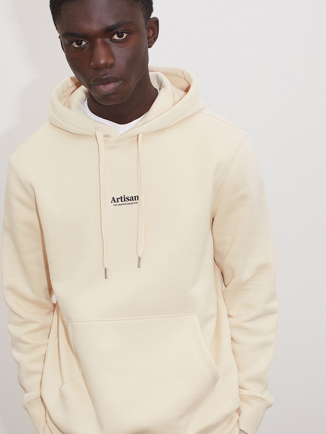 

H&M Men White Printed Regular Fit Hoodie