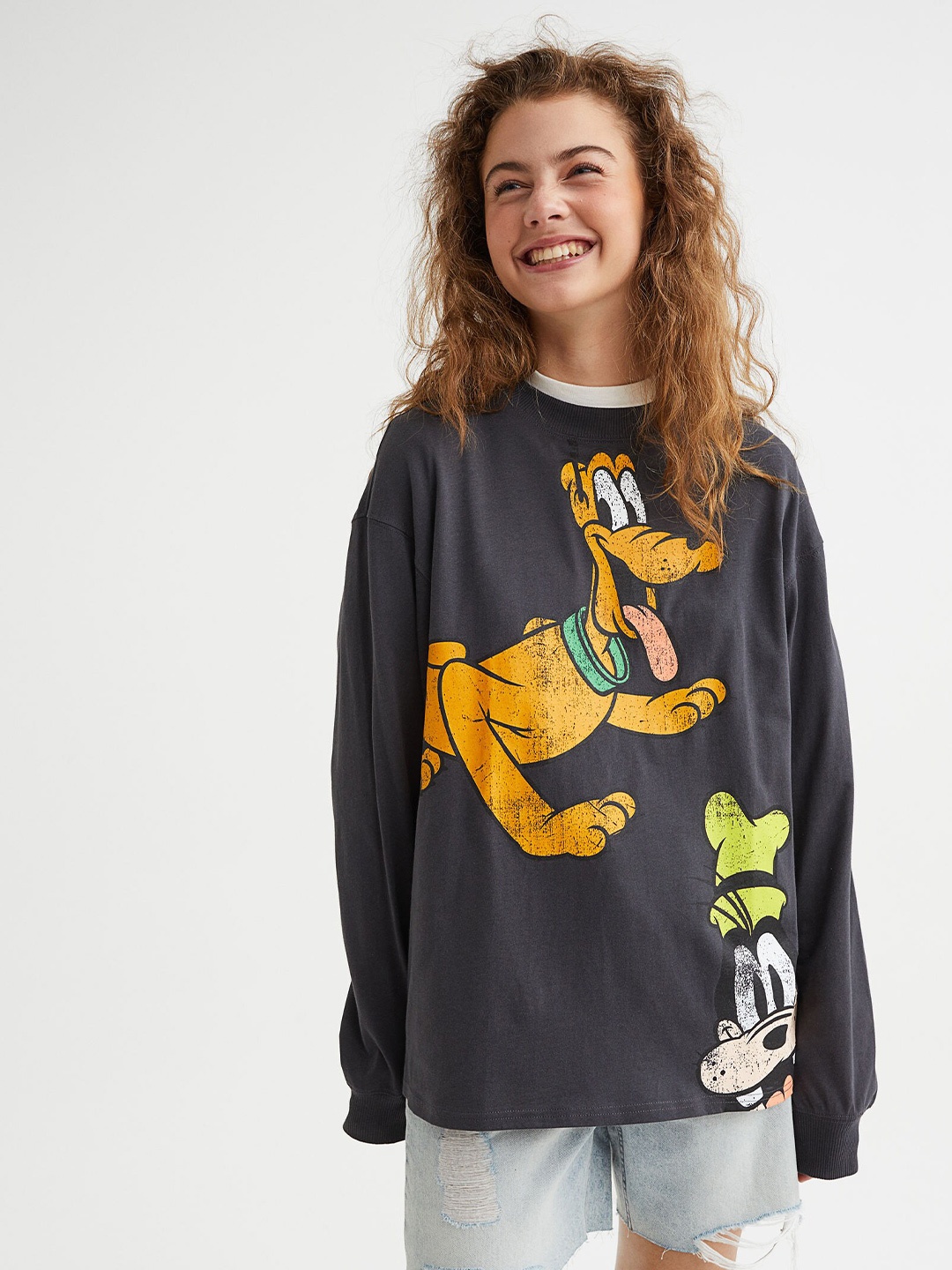 

H&M Women Black Printed Pure Cotton Sweatshirt