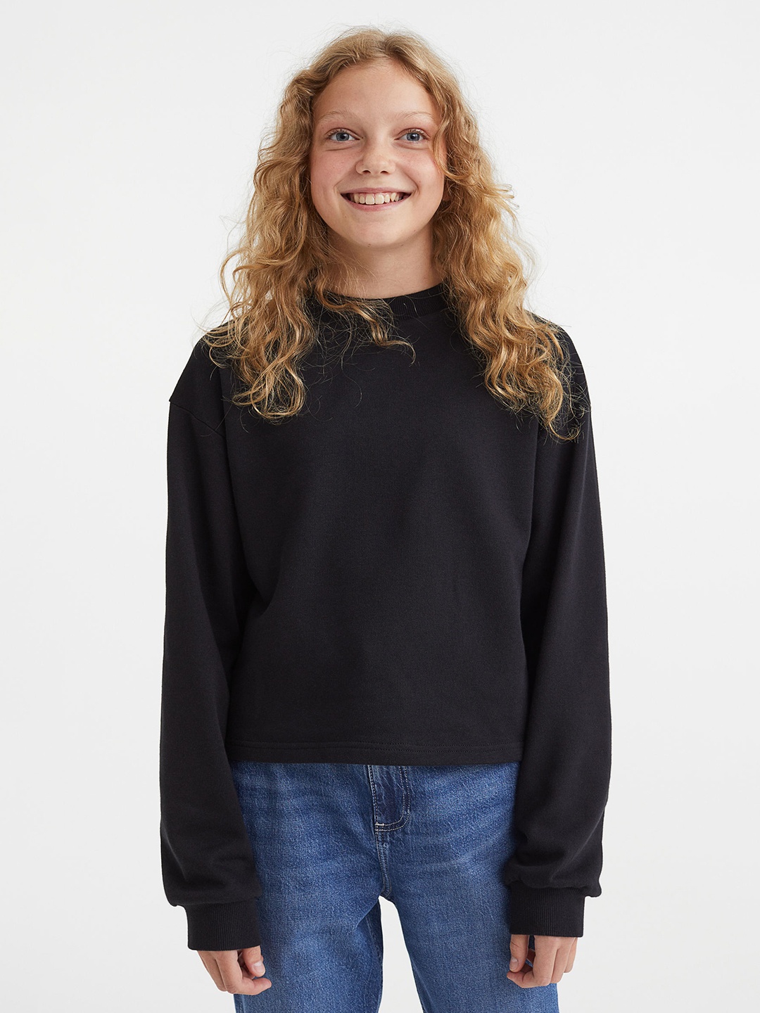 

H&M Girls Black Sweatshirt