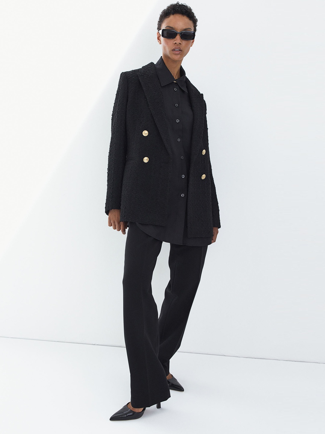 

H&M Women Black Textured-Weave Blazer