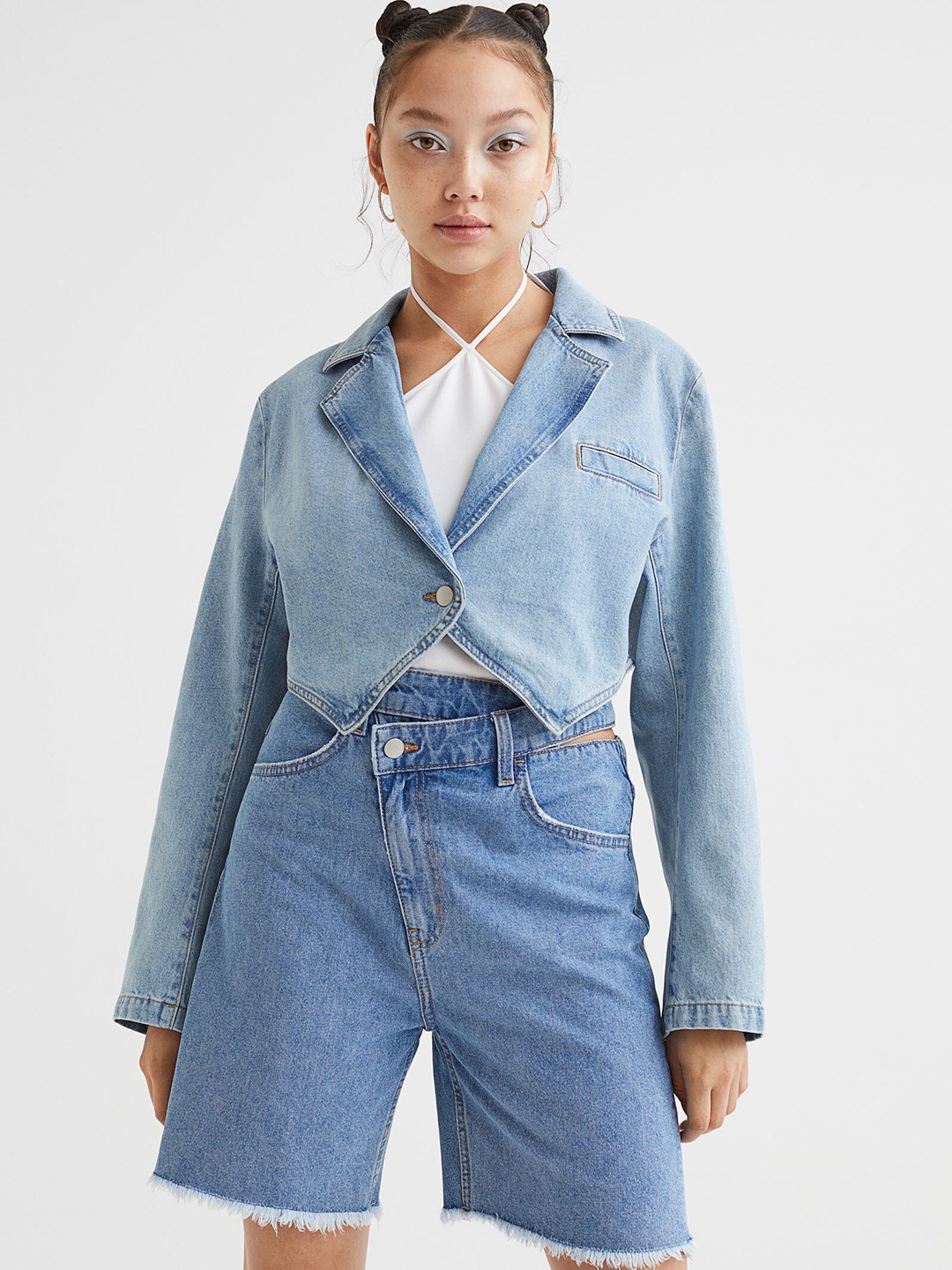 

H&M Women Blue Cropped Denim Blazer