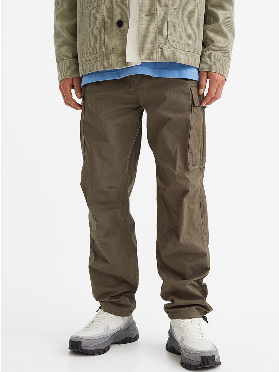 

H&M Men Green Regular Fit Ripstop Cargo Trousers