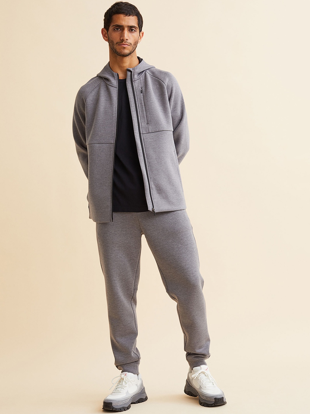 

H&M Men Grey Regular Fit Fast-Drying Track Pants
