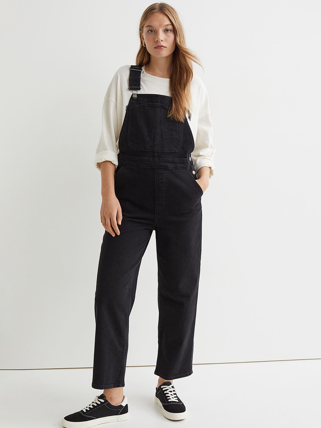 

H&M Women Black Denim Dungarees