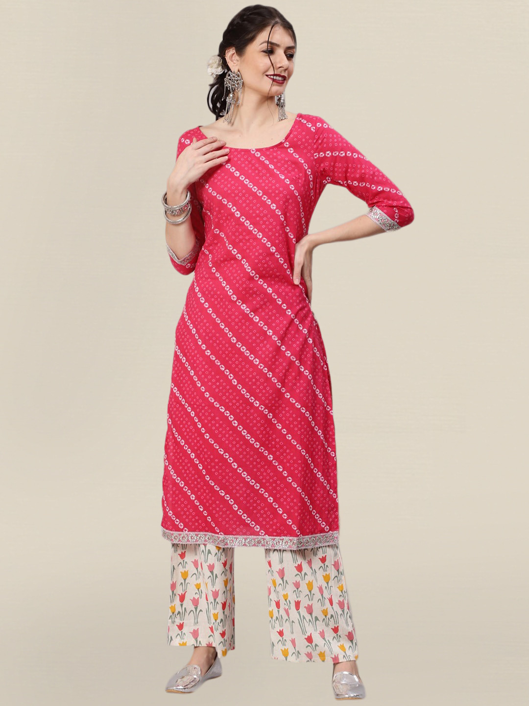

Sangria Women Pink Bandhani Printed Pure Cotton Kurta with Palazzos