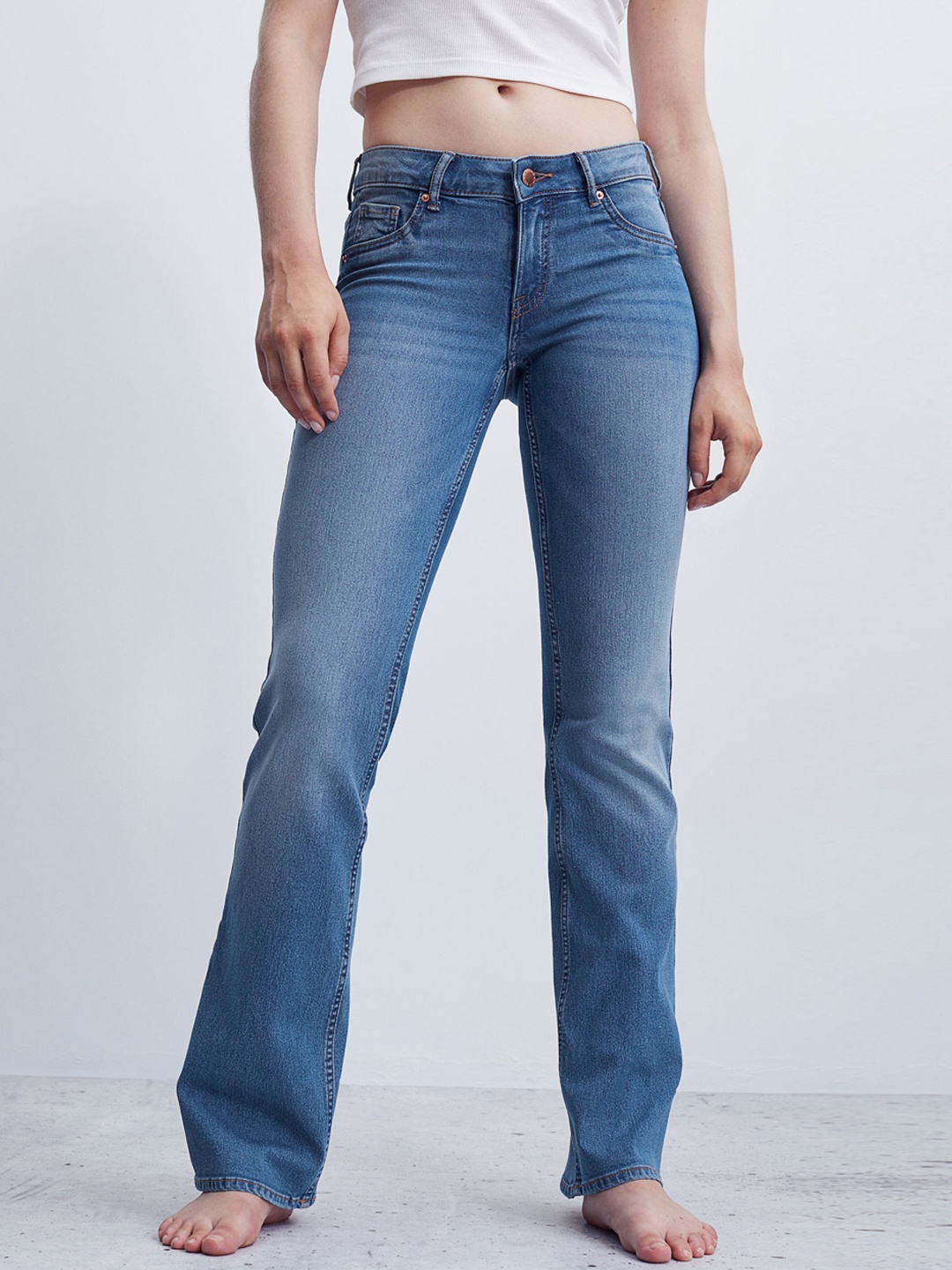 

H&M Women Blue Solid Flare Low Jeans