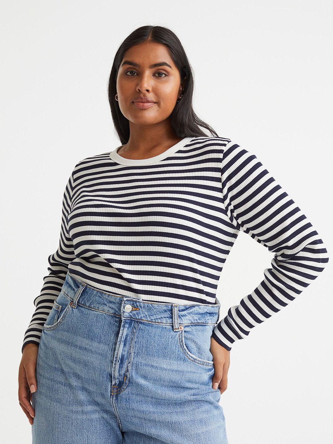 

H&M Women Plus Size Black Ribbed Top