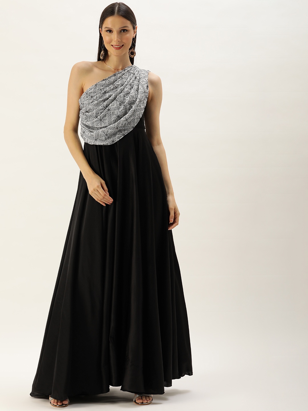 

Ethnovog Black Grey Embroidered Sequin Detail Gown