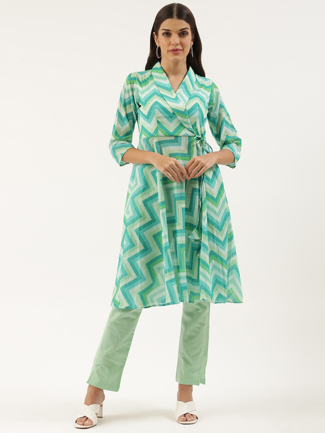 

Ethnovog Women Green Made To Measure Striped Kurta with Trousers
