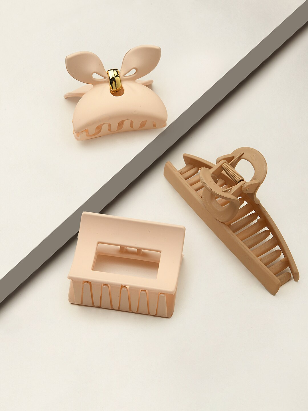 

ToniQ Women Off White & Brown Set of 3 Hair Accessory Claw Clip