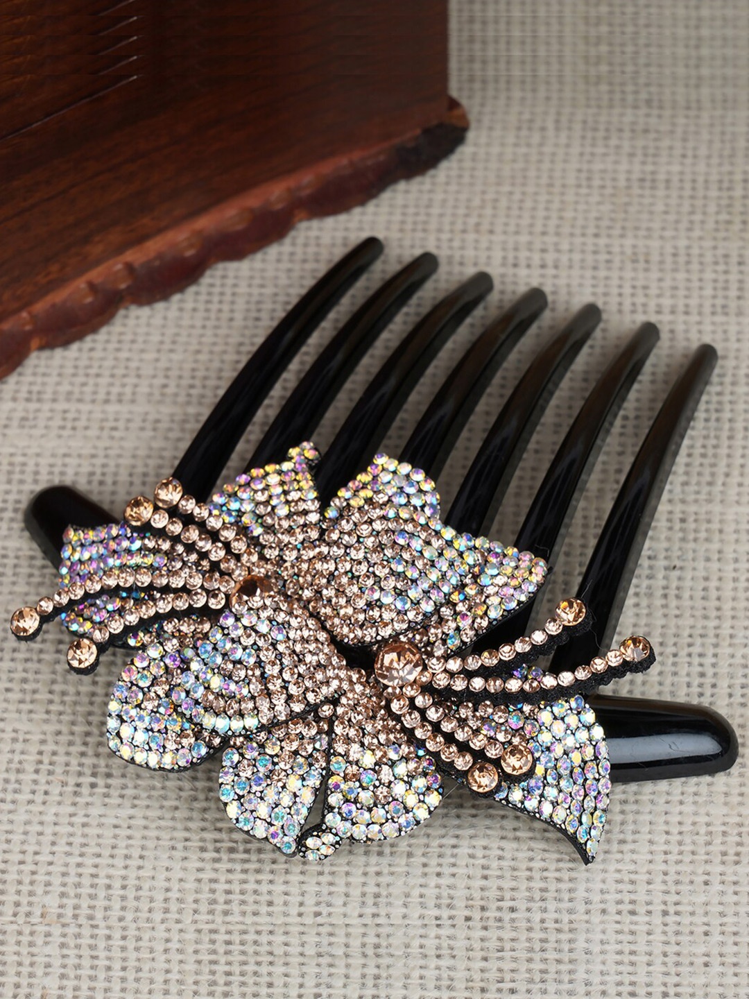 

MIZORRI Women Gold-Toned & Black Embellished Comb Pin