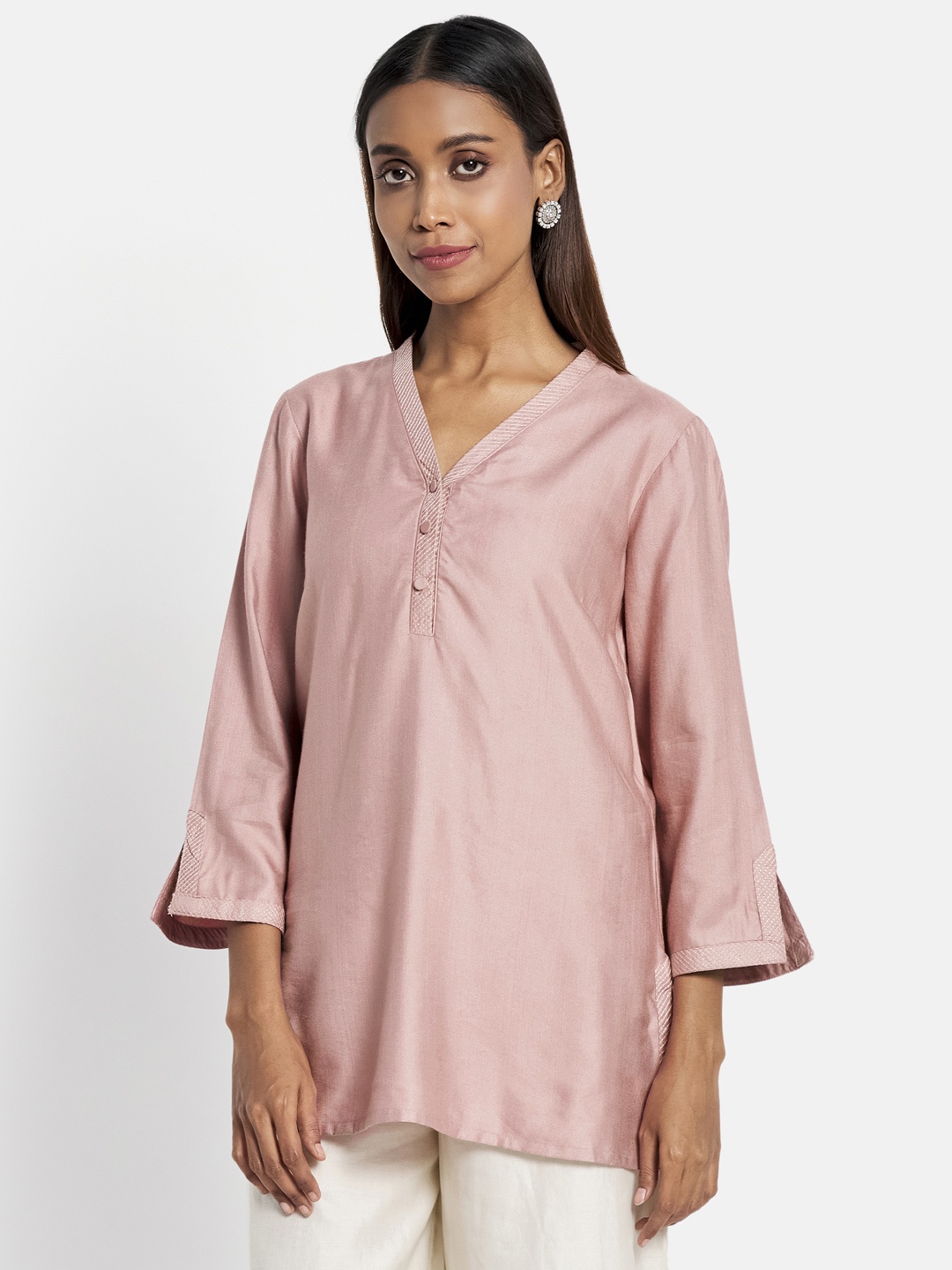 

Fabindia Women Pink Solid V-Neck Kurti