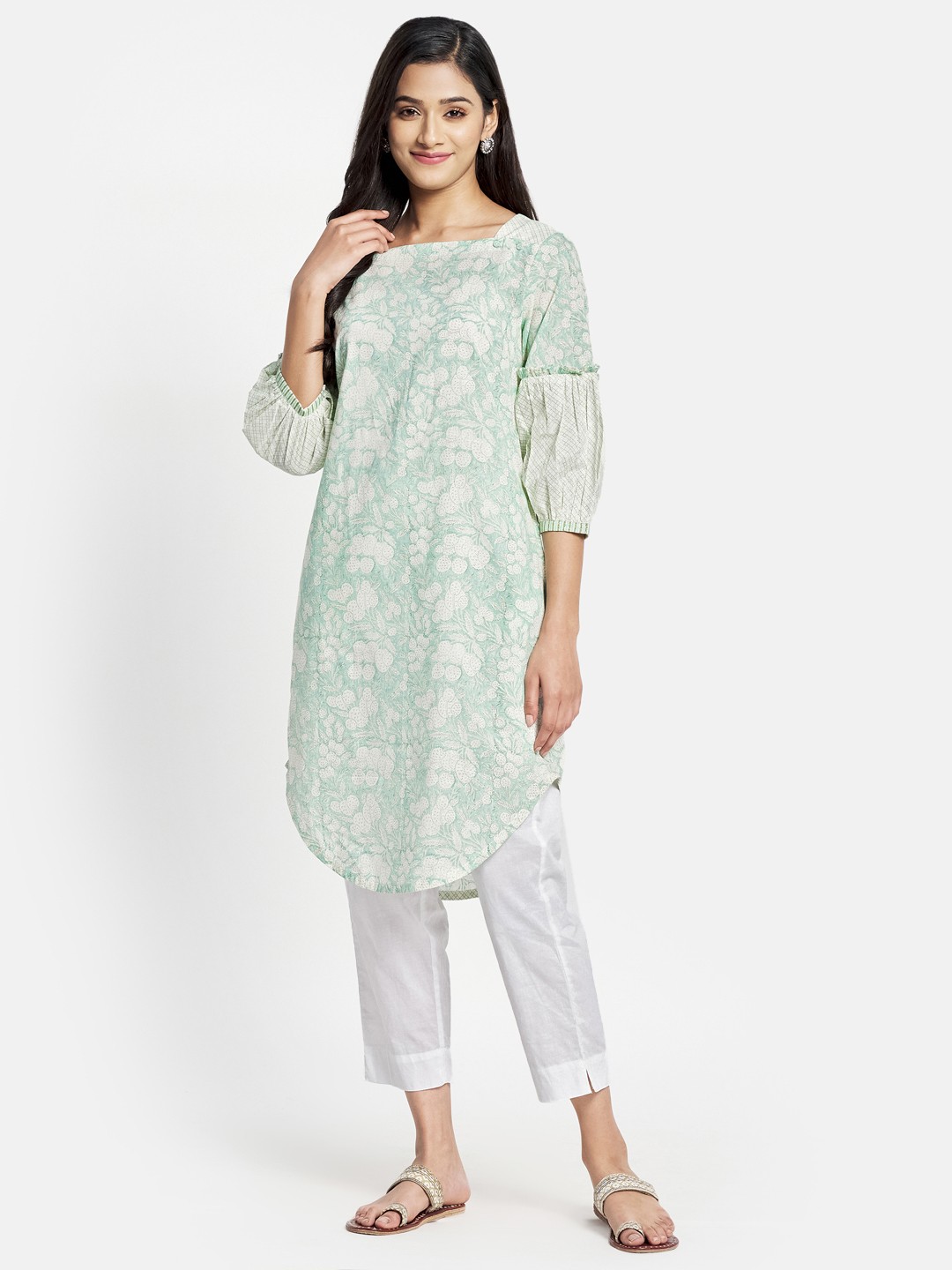 

Fabindia Women White & Green Pure Cotton Hand Block Print Kurta