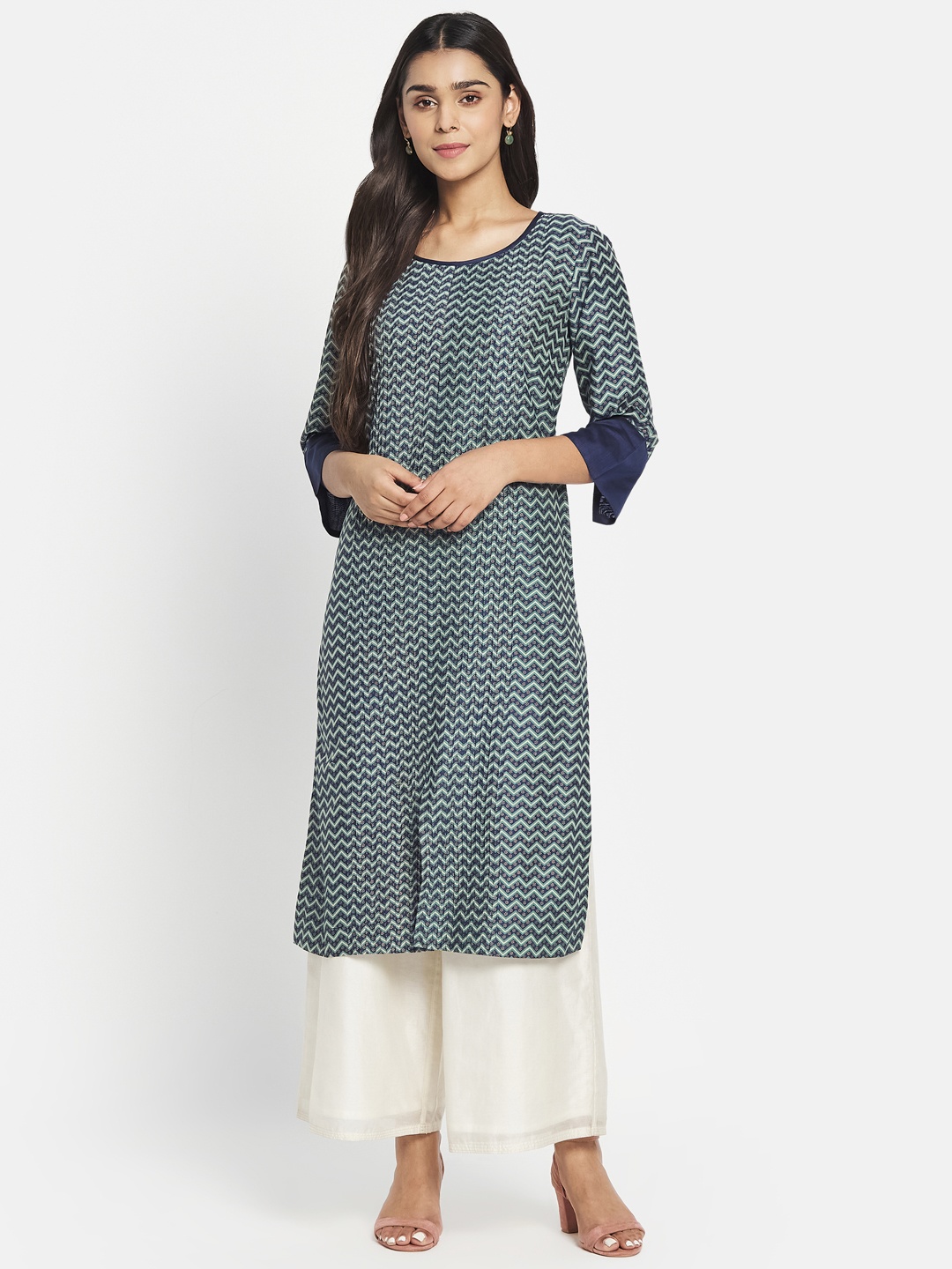 

Fabindia Women Navy Blue & Green Chevron Printed Straight Kurta