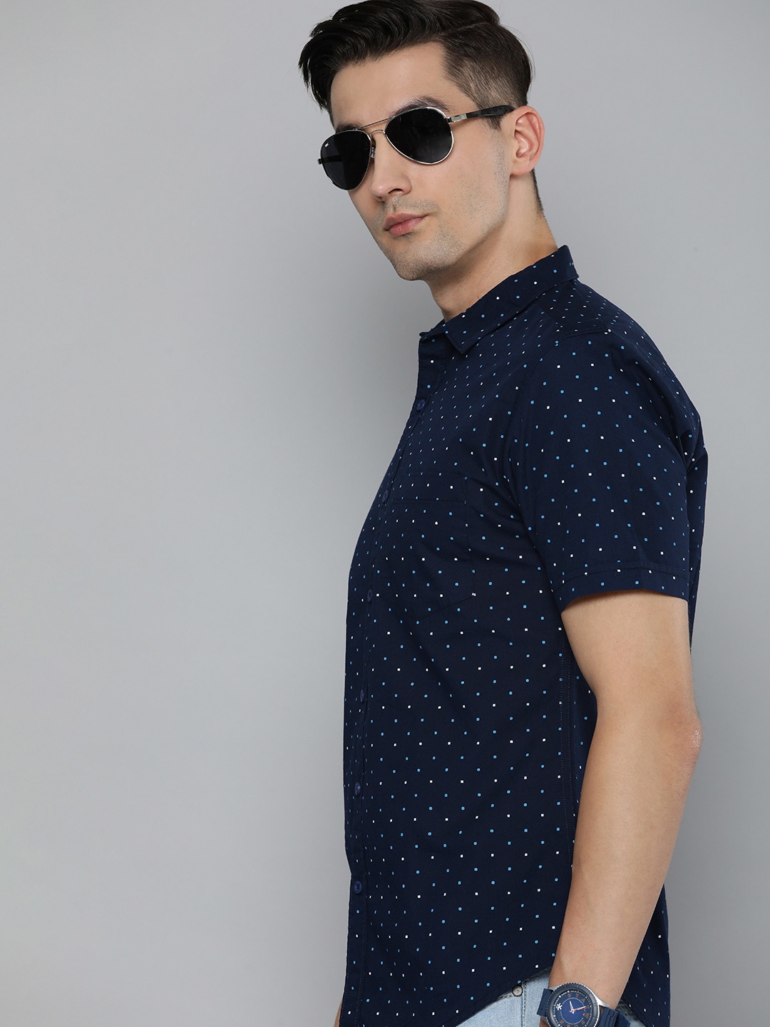 

HERE&NOW Men Navy Blue Slim Fit Printed Casual Shirt