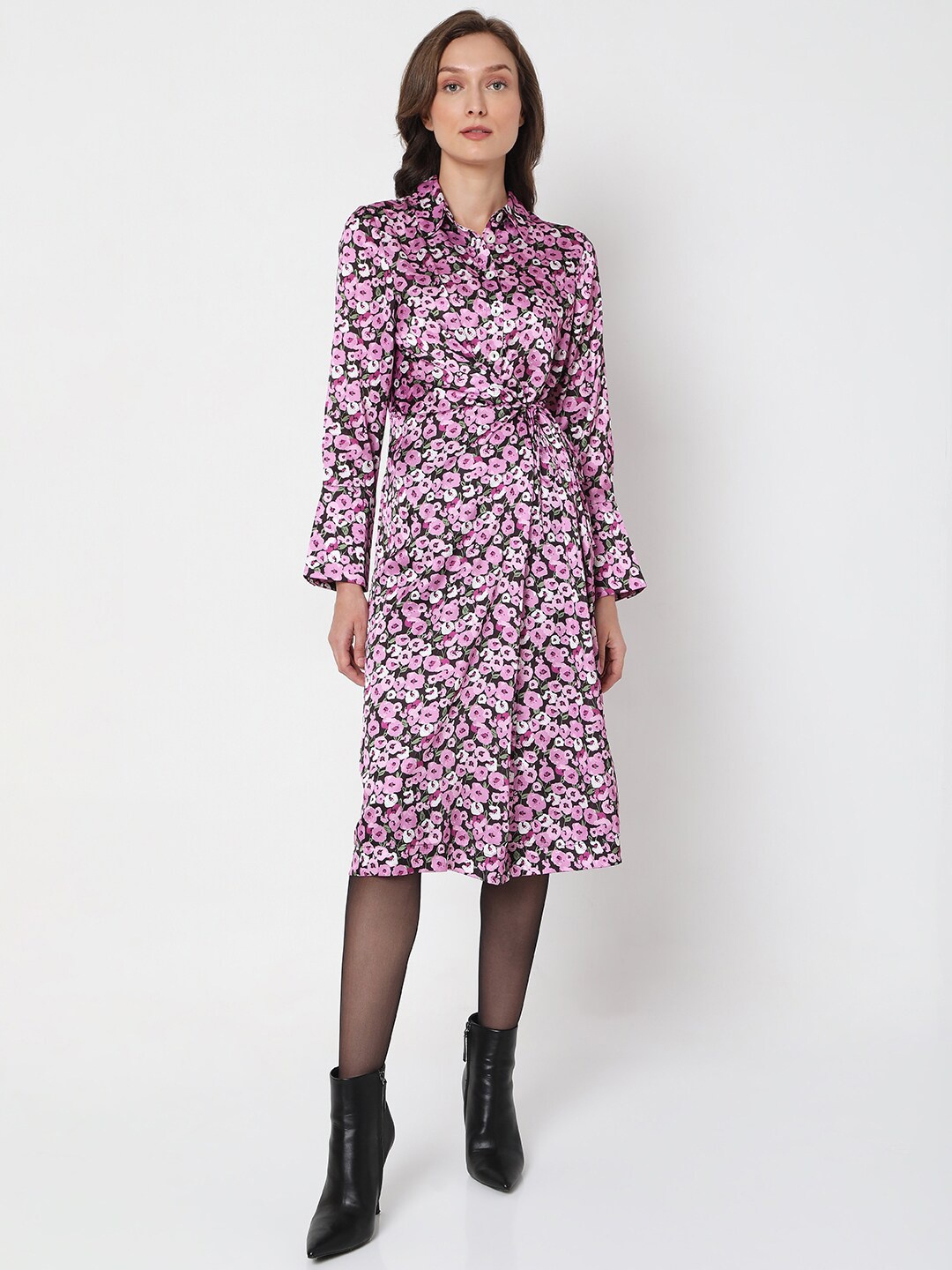 

Vero Moda Pink & White Floral Dress
