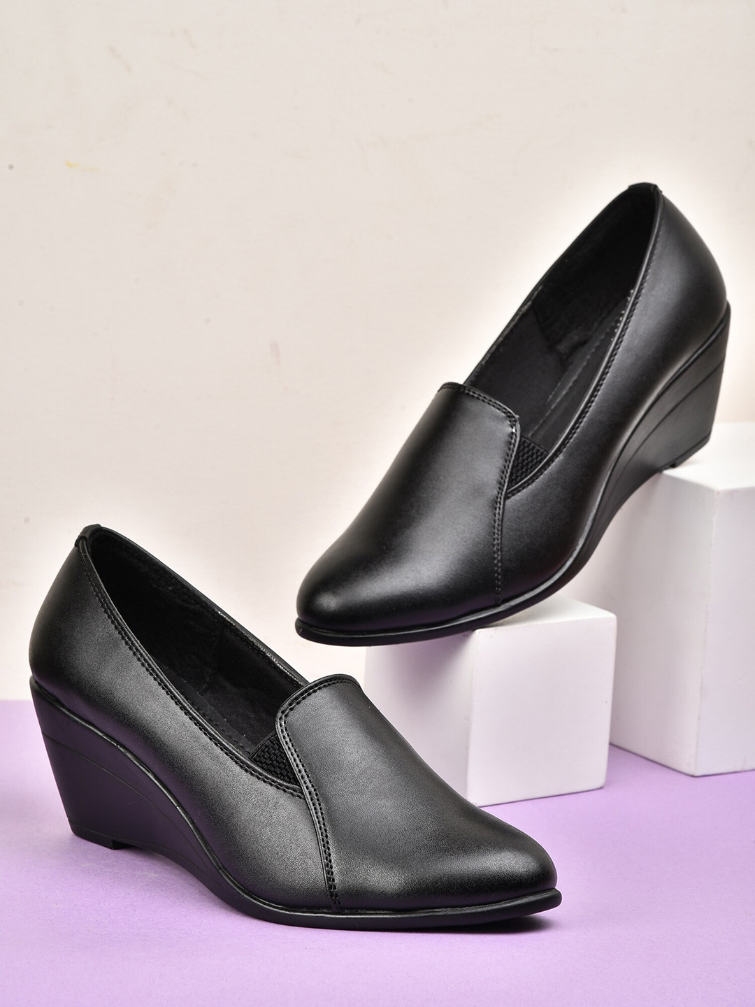 

VALIOSAA Women Black Work Wedge Pumps