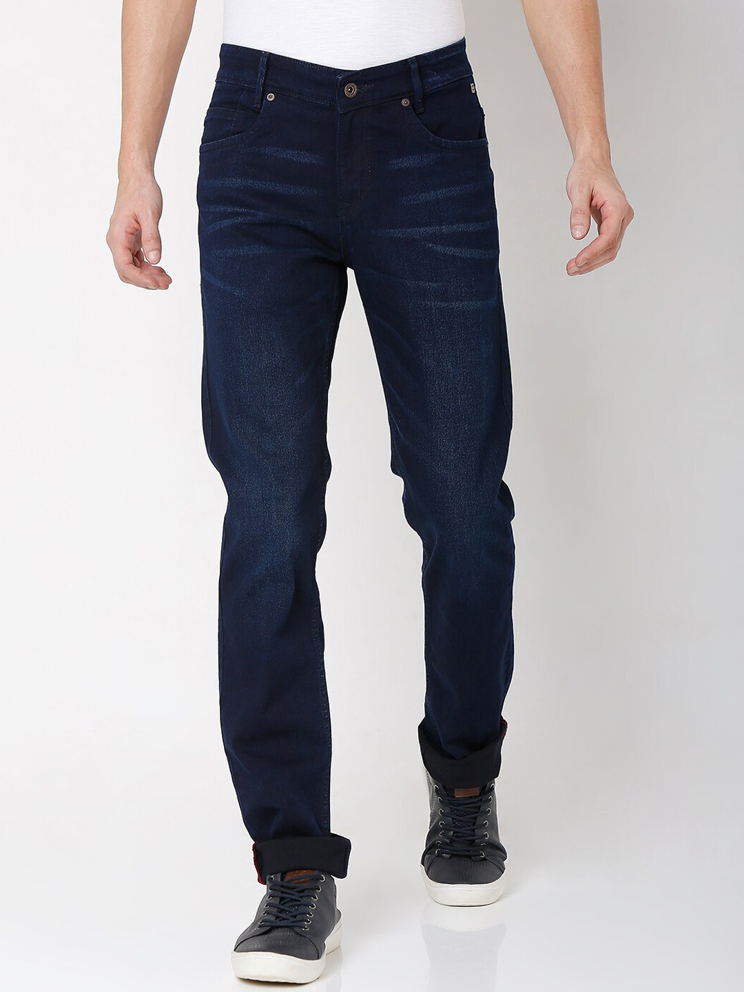 

Mufti Men Blue Light Fade Jeans