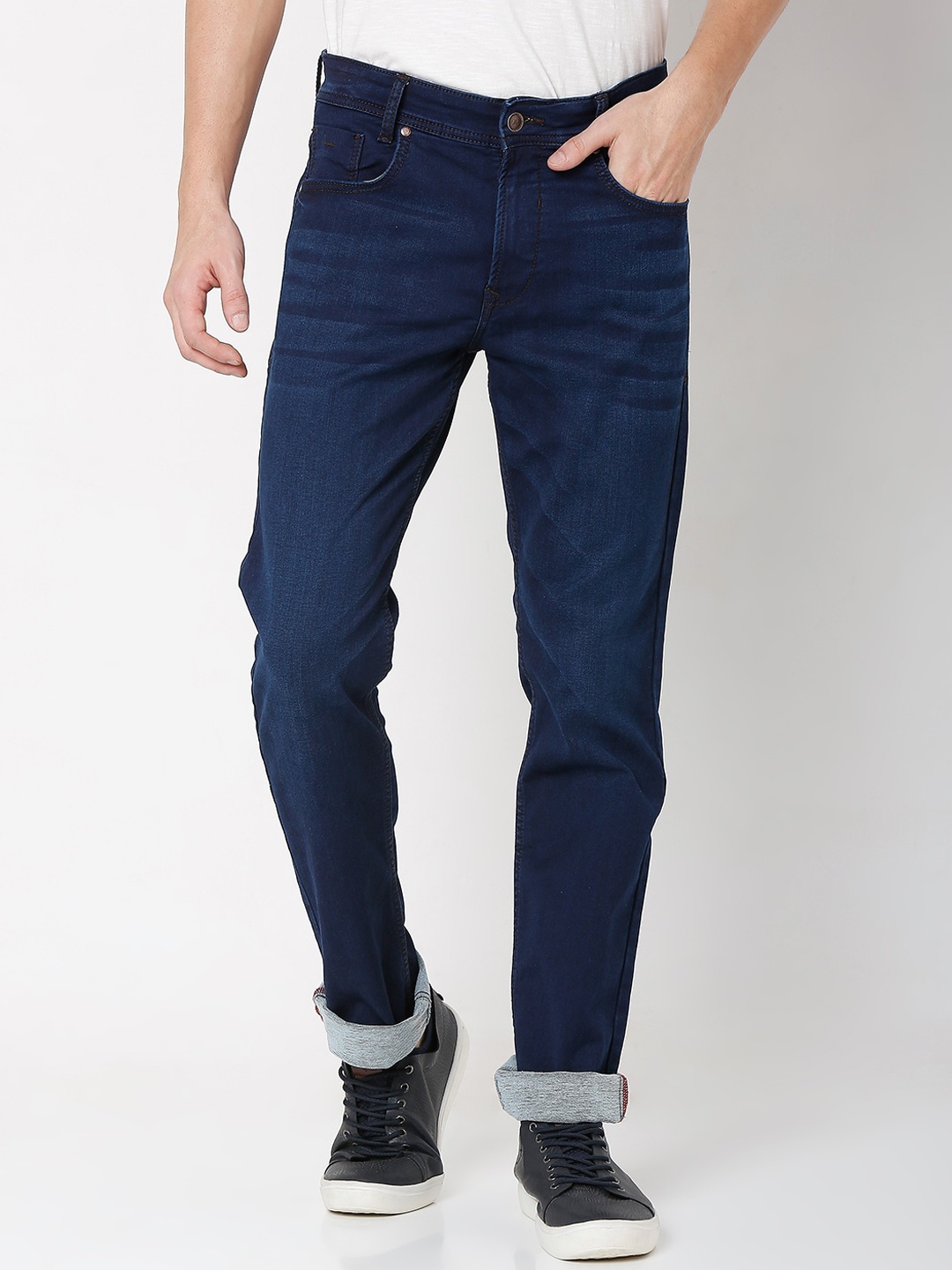 

Mufti Men Blue Solid Straight Fit Jeans