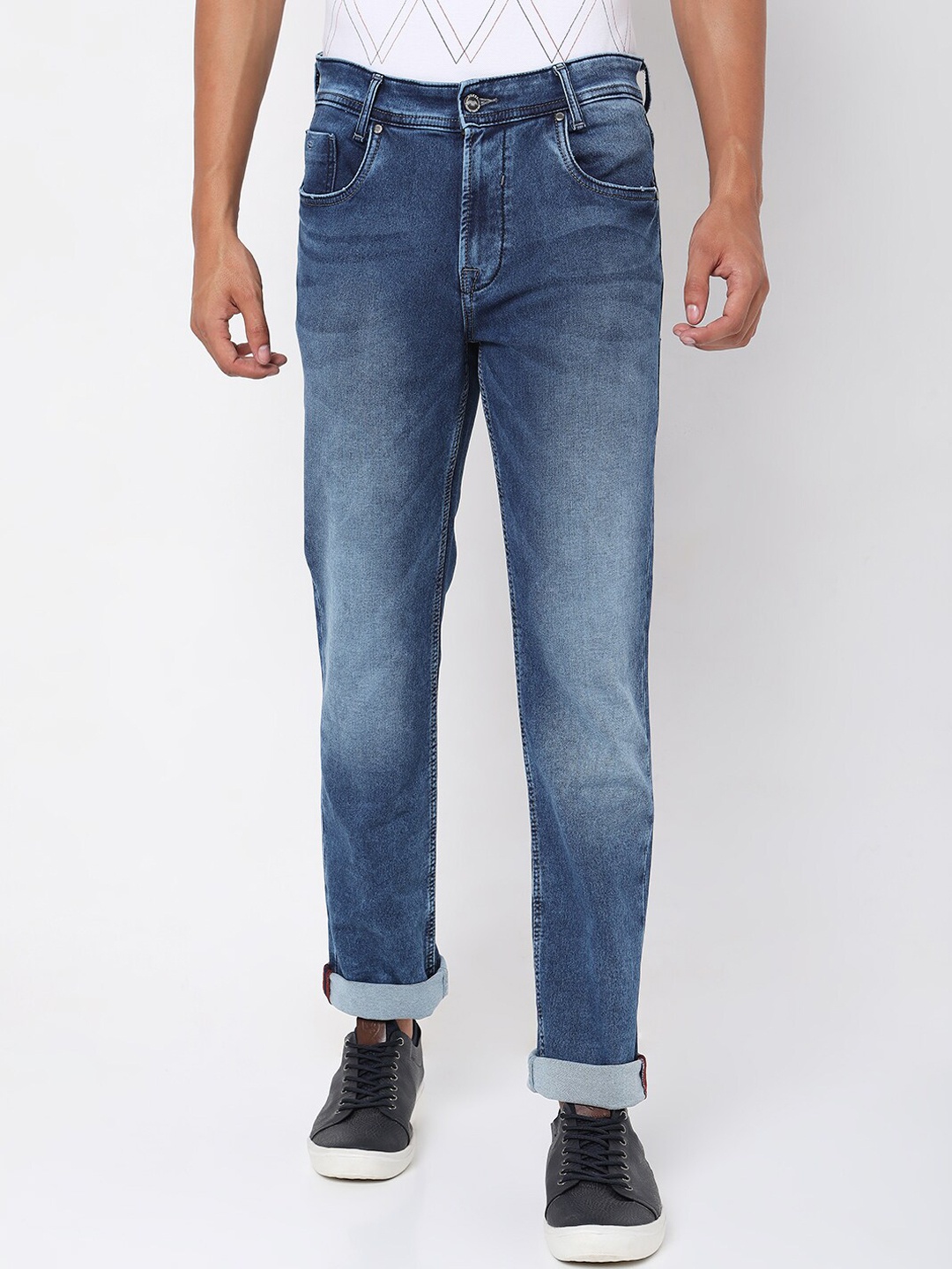 

Mufti Men Blue Straight Fit Heavy Fade Jeans