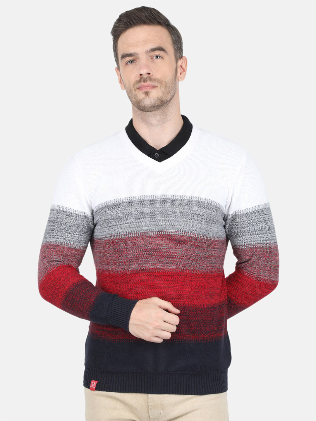 

Monte Carlo Men White & Red Colourblocked Pullover