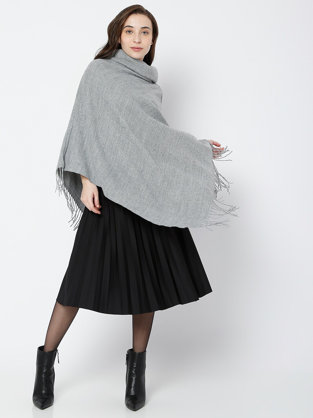 

Vero Moda Women Grey Poncho