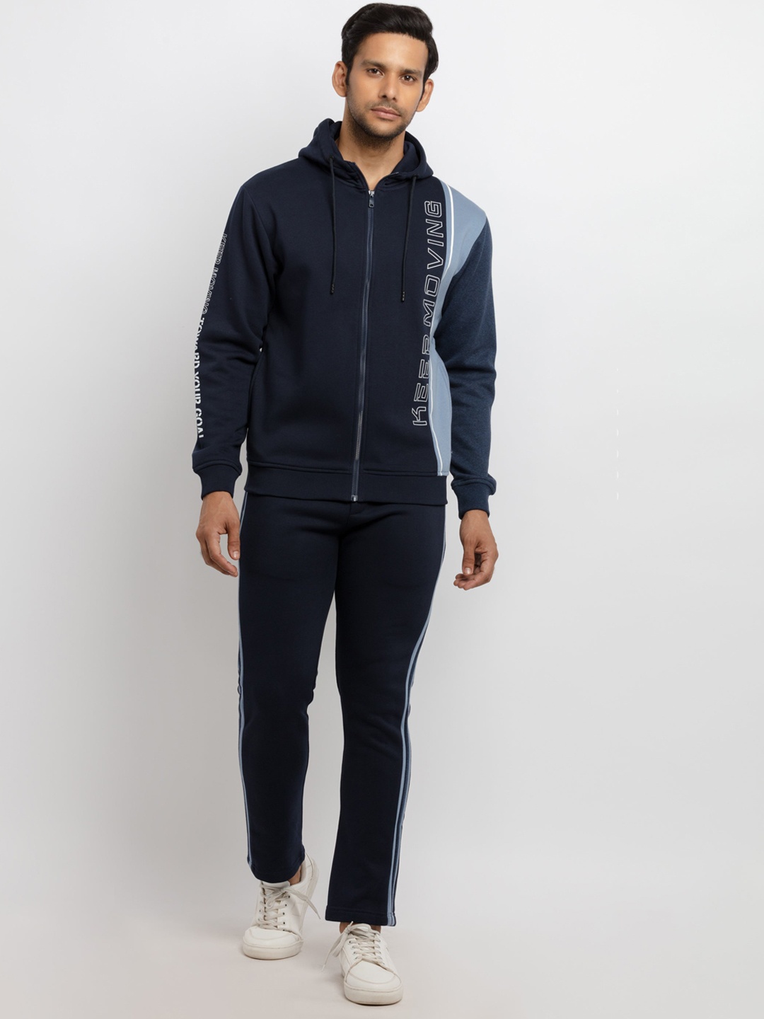 

Status Quo Men Navy Blue & Blue Colourblocked Cotton Tracksuits